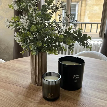 Lägenhet Royal Home, Hypercentre Avec Vue Cathedrale Reims